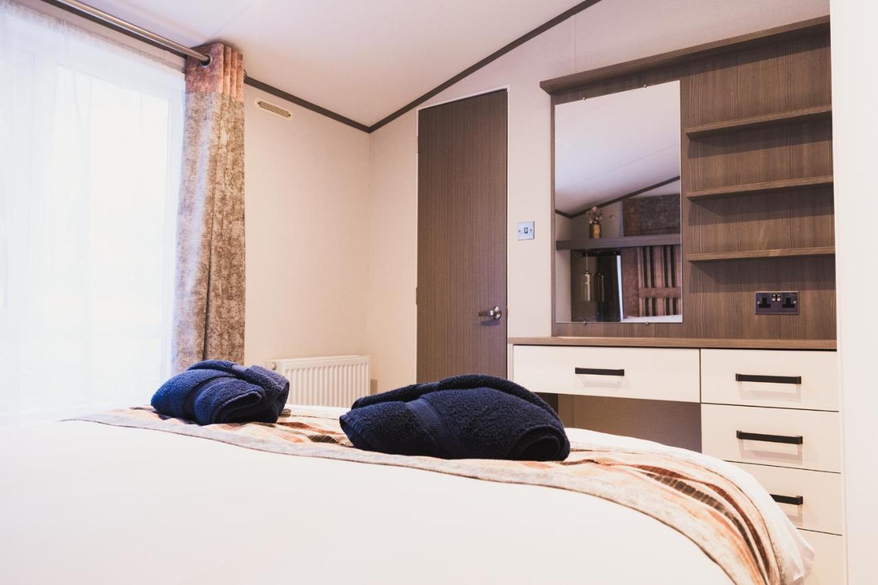 אוצ'טרארדר Atlas Ovation Lodge מראה חיצוני תמונה